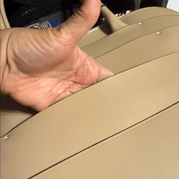 Boldrini large tote. New with tag comes with a designer scarf if u spend $400. - Picture 12 of 13